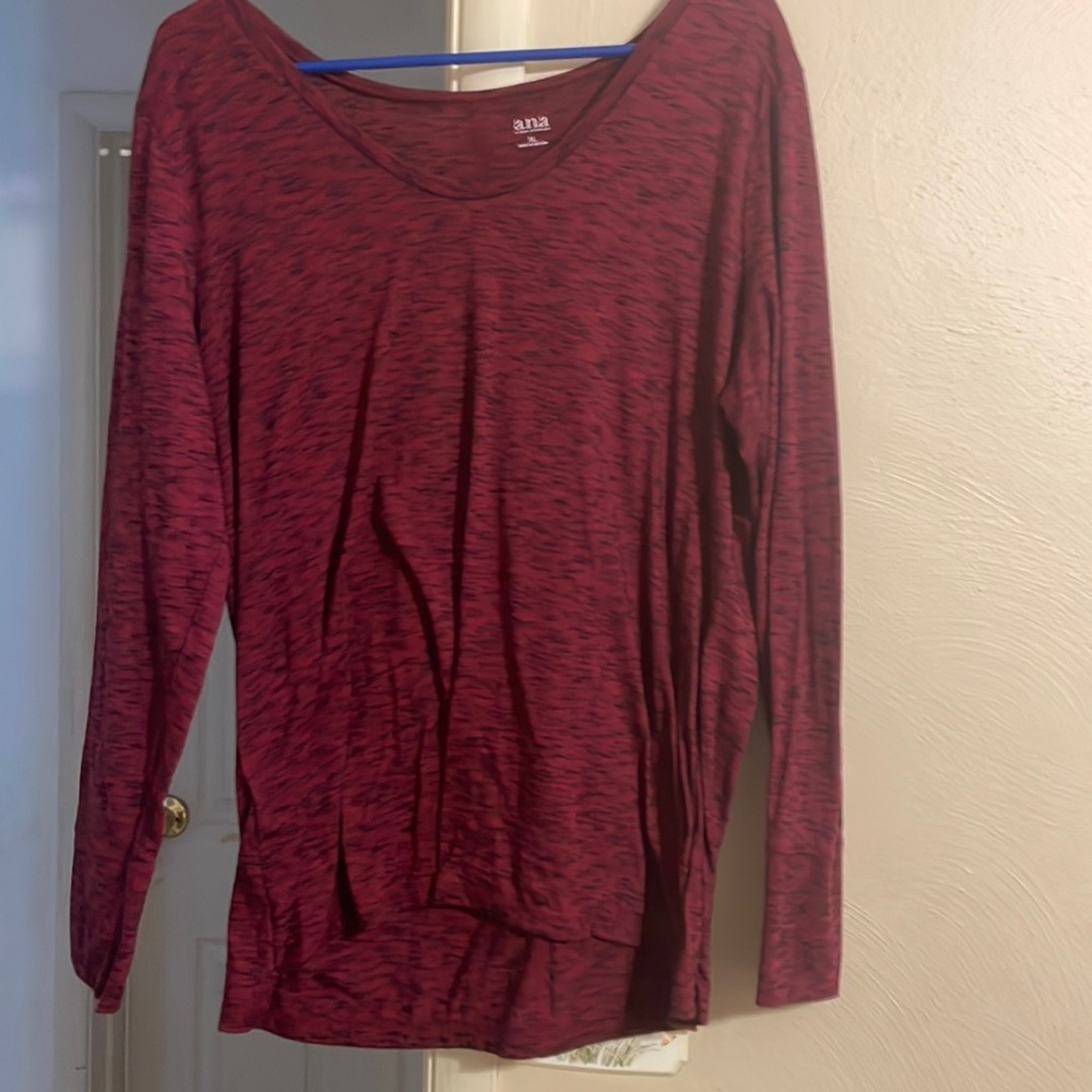 XL maroon, long sleeve shirt